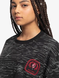 Quiksilver X Stranger Things Upside Down 2022 - T-shirt Cropped Pour Femme -Tenue De Surf eqwkt03187 quiksilverw kzm6 frt3