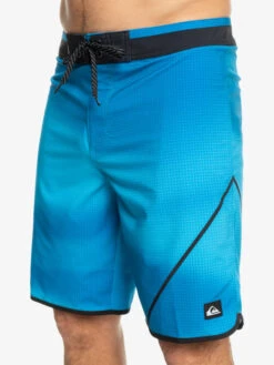 Quiksilver Surfsilk New Wave 20" - Boardshort Pour Homme 10 Quiksilver Surfsilk New Wave 20" - Boardshort Pour Homme -Tenue De Surf eqybs04784 quiksilverw brt6 frt3